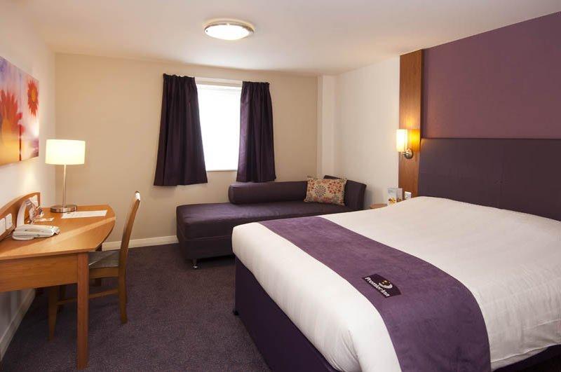 Premier Inn Liverpool City エクステリア 写真